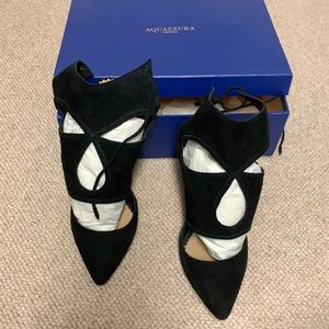 Brand new , never been worn aquazurra black suede heels